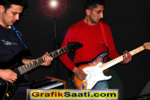 Grup Bentin gitaristleri